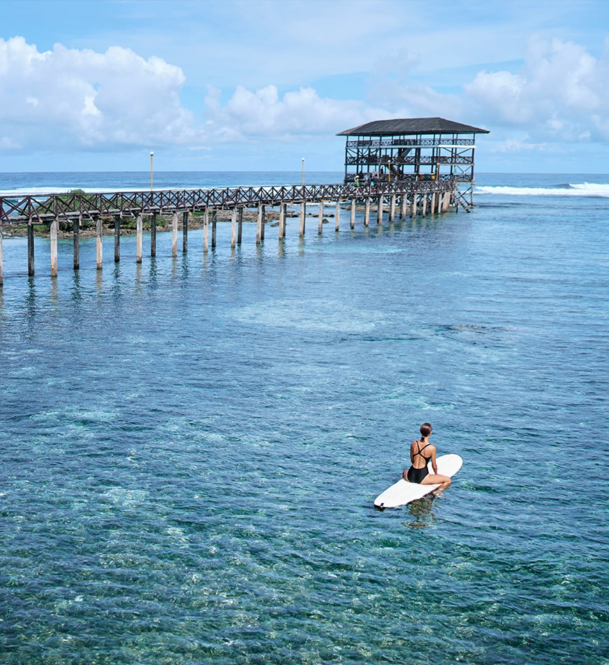 Surf at Cloud 9