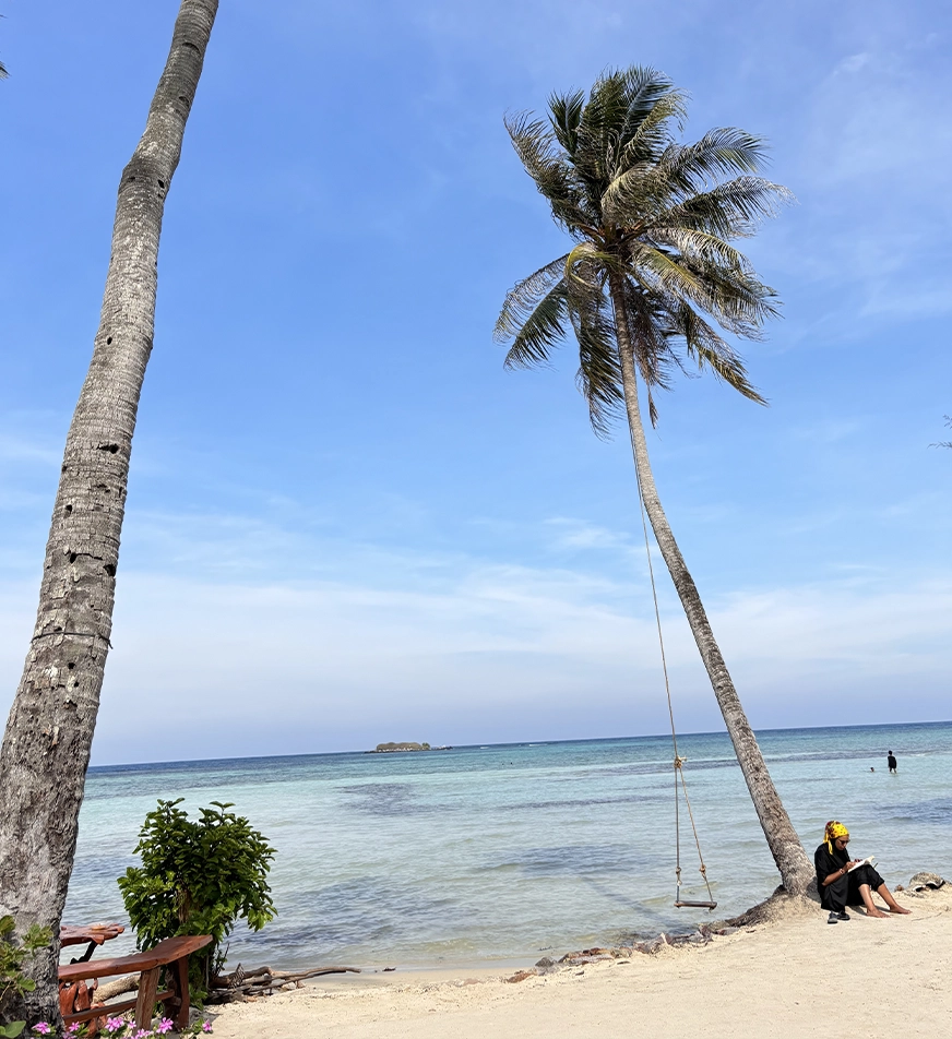 Explore Tuason Point